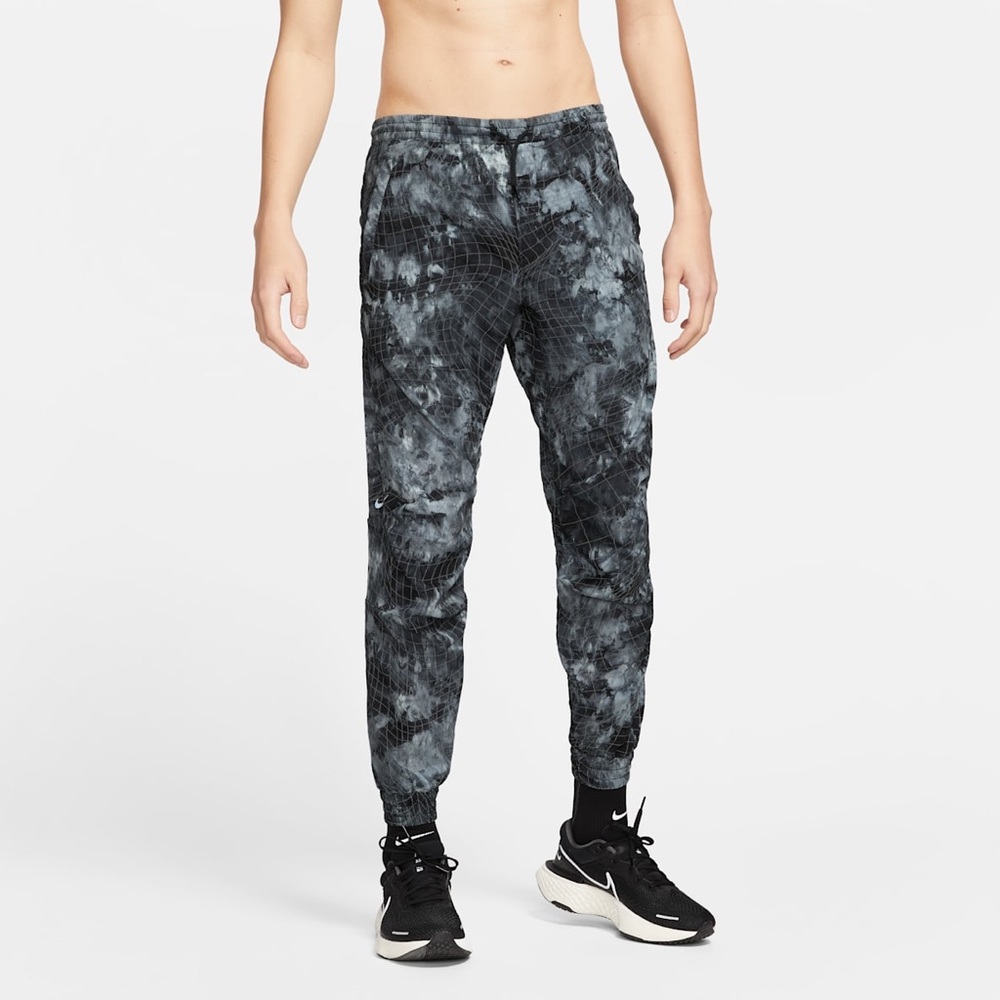 Nike NSRL Sport Research Lab Tie-Dye Tech Grid Joggers - Men’s Medium